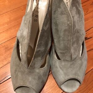 Luxury Grey suede Shoes